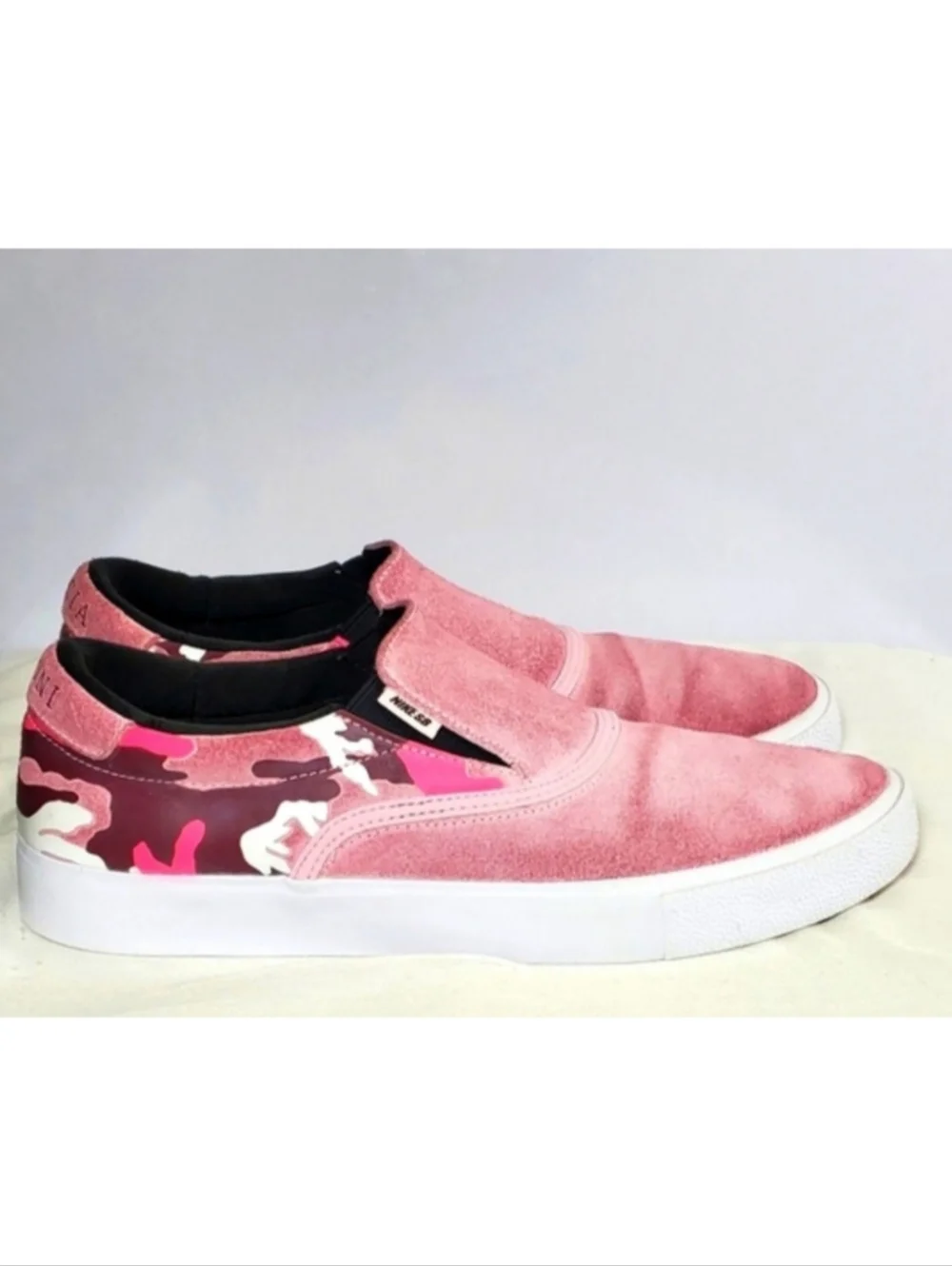 Nike Size 8.5 SB Verona Leticia Bufoni Slip on Sneakers.